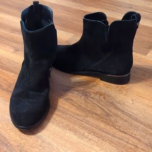 Vince camuto suede boots